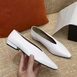 2026 New Lady Square Toe Flat Shoes Flats Female V Cut Designer Footwear Spring Autumn Casual Girl Flat Vintage Shoes Ladies