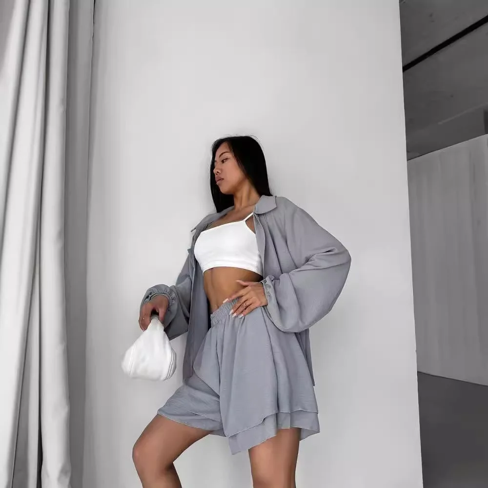 

Лето 2025 г., однобортные короткие комплекты, однотонные женские костюмы из двух предметов, шорты с высокой талией, рубашка с отложным воротником и длинными рукавами, топ