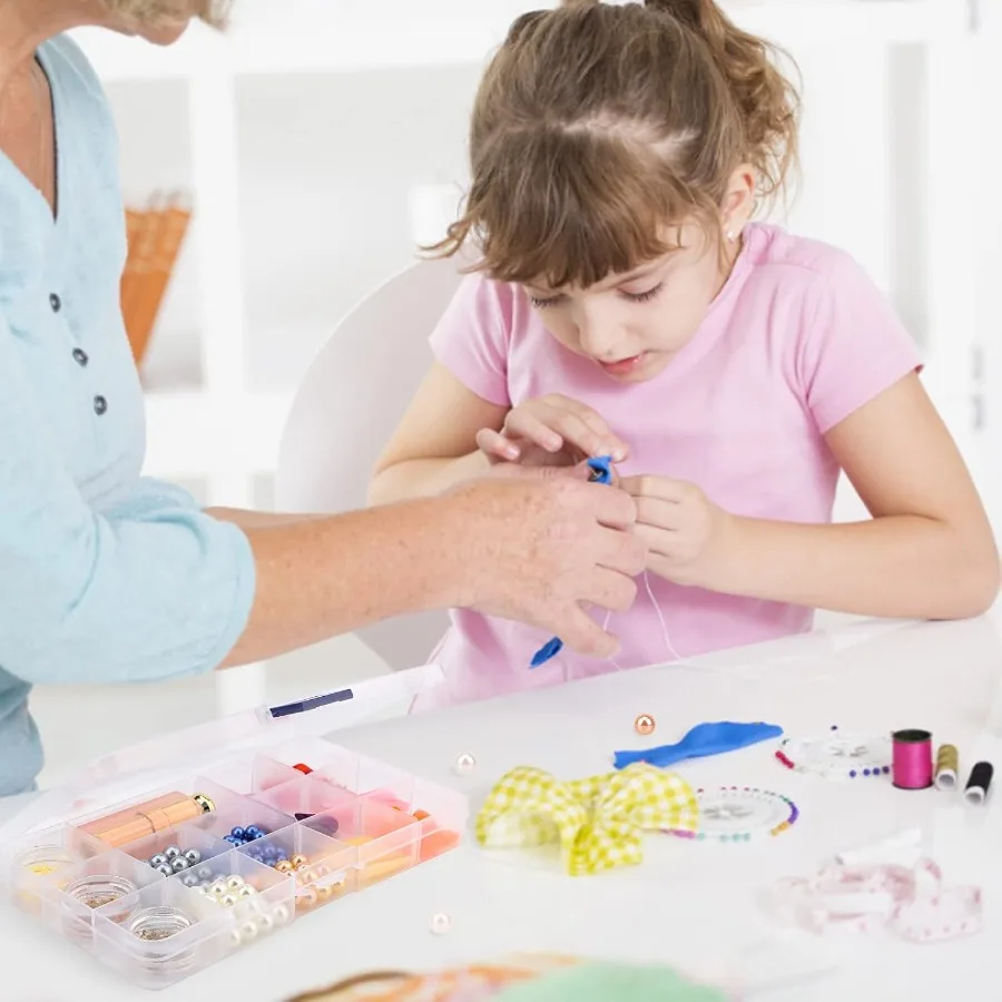 กล่องเก็บเล็บปลอมพลาสติกใส 15 ช่อง 3 ชิ้น พร้อมตัวแบ่งสำหรับจัดระเบียบอุปกรณ์ตกแต่งเล็บ  เหมาะสำหรับงานศิลปะ งานฝีมือ เย็บปักถักร้อย และเก็บสกรู