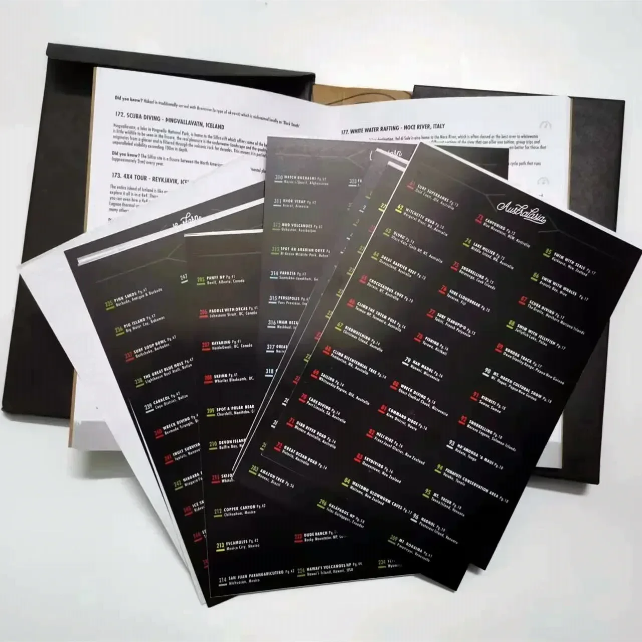 

Deluxe Gold Foil Layer Black Adventure Journal, Top Travel Scratch Map Adventure Notebook As a Gift with Lists over 300 Explorer