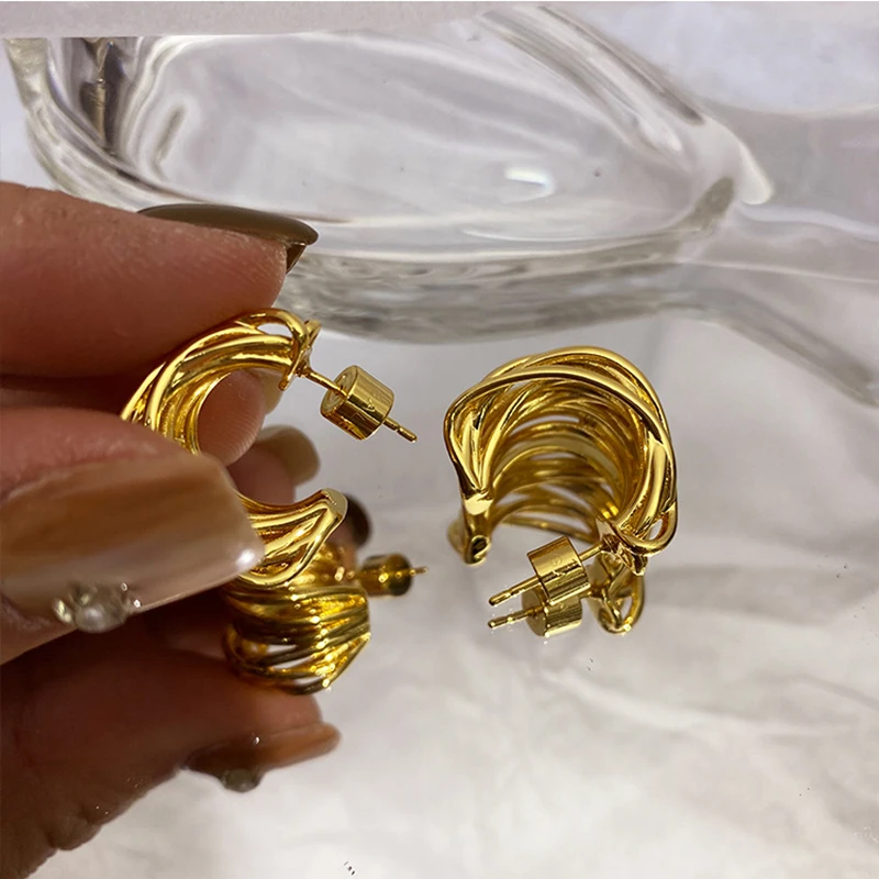 kshmir Hollow out wound C-shaped ear hoop retro senior European and American ear hoop earrings niche ear accessories female