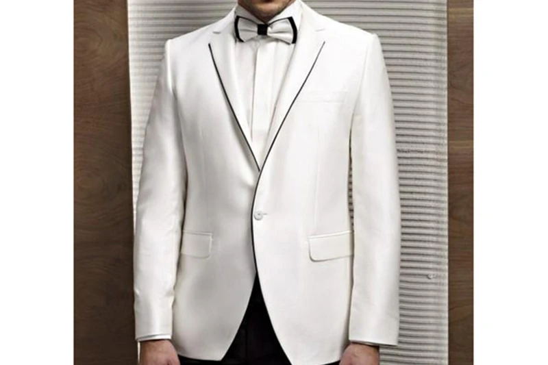 

2024 White Jacket Black Pant Formal Wedding Elegant Men Suit Groom Tuxedo Prom Slim Fit Blazers High Quality Custom 2 Piece Set