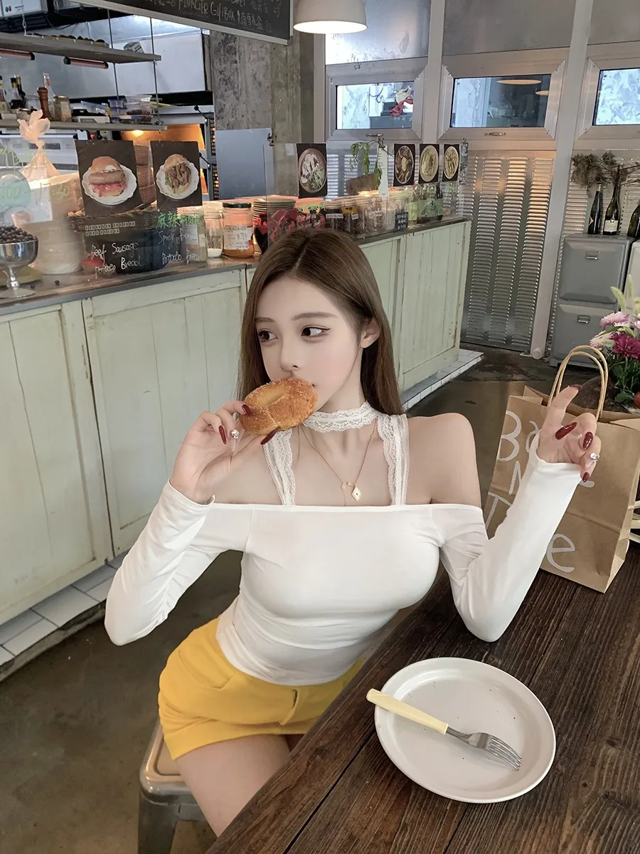 

Майка-топ с кружевной отделкой для женщин, мягкая, в стиле Soft Girl, базовый слой, укороченная, из смесового хлопка, эластичная ткань, оригинальный дизайн