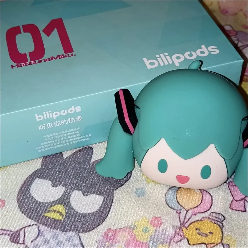 Seksowne anime Hatsune Miku Cartoon bezprzewodowe słuchawki Bluetooth zestaw silikonowa osłona ochronna półwuszne dziewczyny prezent na boże narodzenie