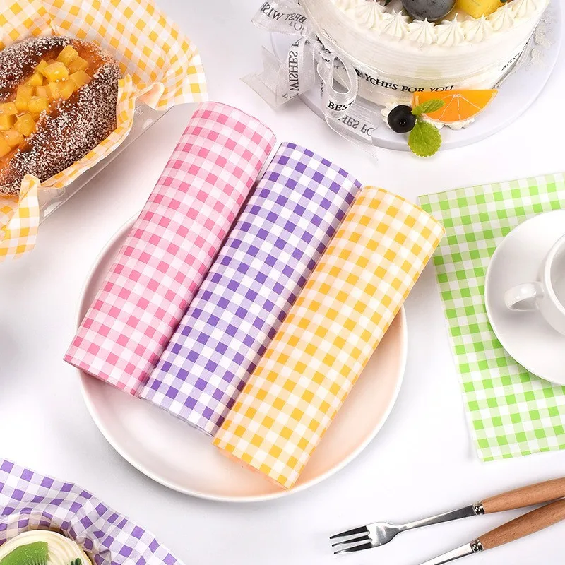 

50Pcs Classic Plaid Baking Cake Decoration Oil Proof Papers Sandwich Packaging Oil Absorbing Pastry Pads