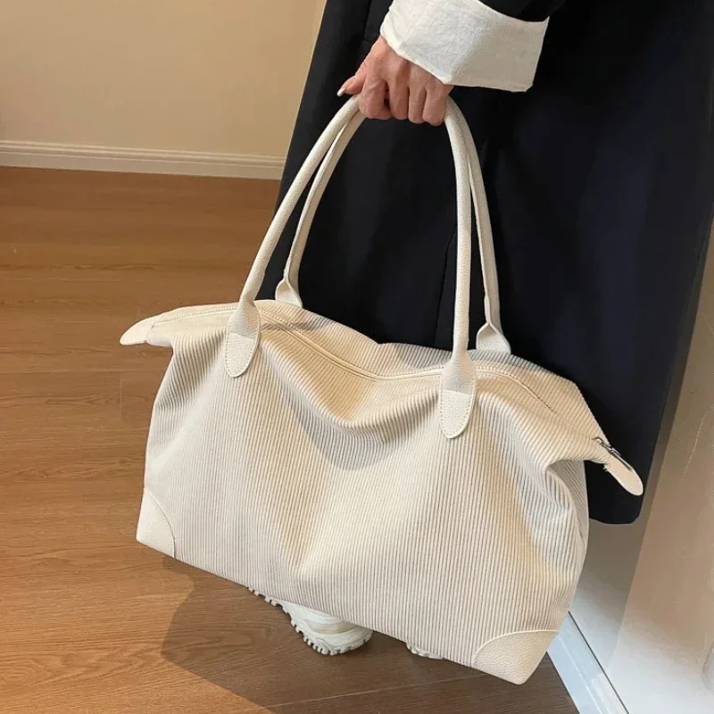 Bolsos de viaje informales lisos con cremallera suave 2024, bolsos de alta calidad para mujer, bolsos cómodos y portátiles de gran capacidad a la moda