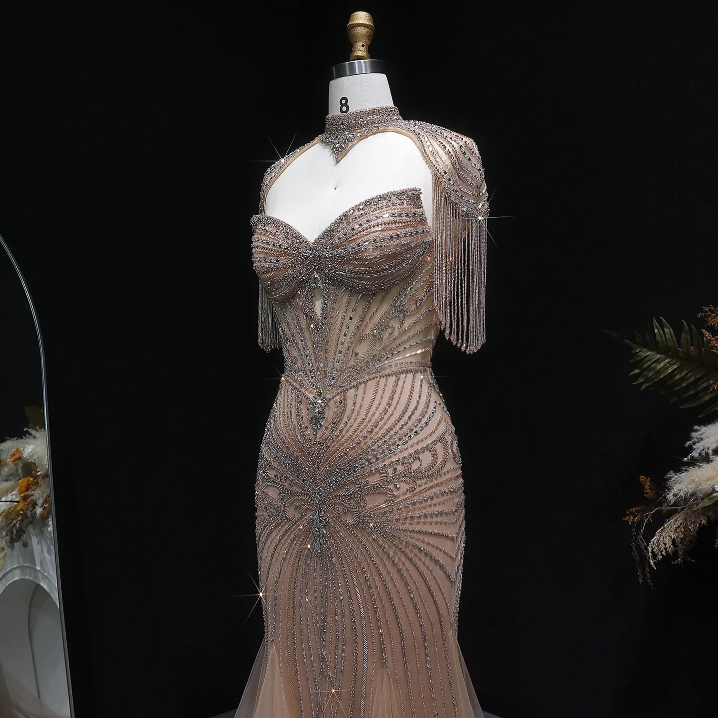 Sharon Said Elegantes Champagner-Meerjungfrauenkleid mit Cape-Ärmeln, Kristallperlen, Blaues Hochzeitskleid, SS021, Maßanfertigung – Detail 15