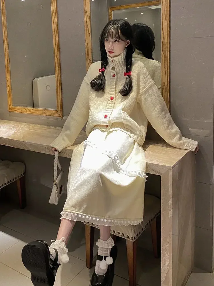 

Длинные юбки женские, однотонные, милые, с высокой талией, в японском стиле, трапециевидной формы для отдыха, универсальные, уменьшающие возраст, Kawaii, мода для девочек 2025