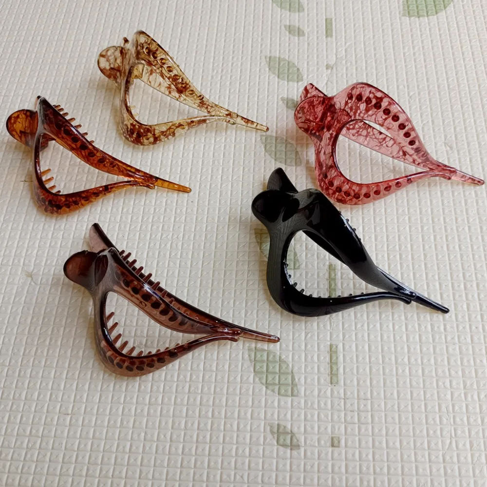 Ponytail Headwear Duckbill Hair Claw Clip Nice Elegant PC Plastics Hair Accessories Ponytail Holder Crab Hair Clips Women