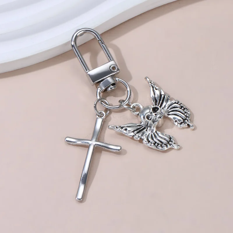 Punk Cross Skull Butterfly Keychains Gothic Animal Key Ring For Women Men Halloween Friendship Festval Gift Handamde DIY Jewelry
