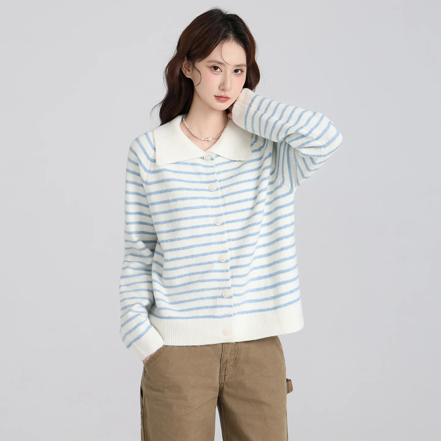 

Korean Style Lapel Striped Long Sleeved Knitted Cardigan Jacket for Women, Autumn and Winter Thick Sweater Outer Top