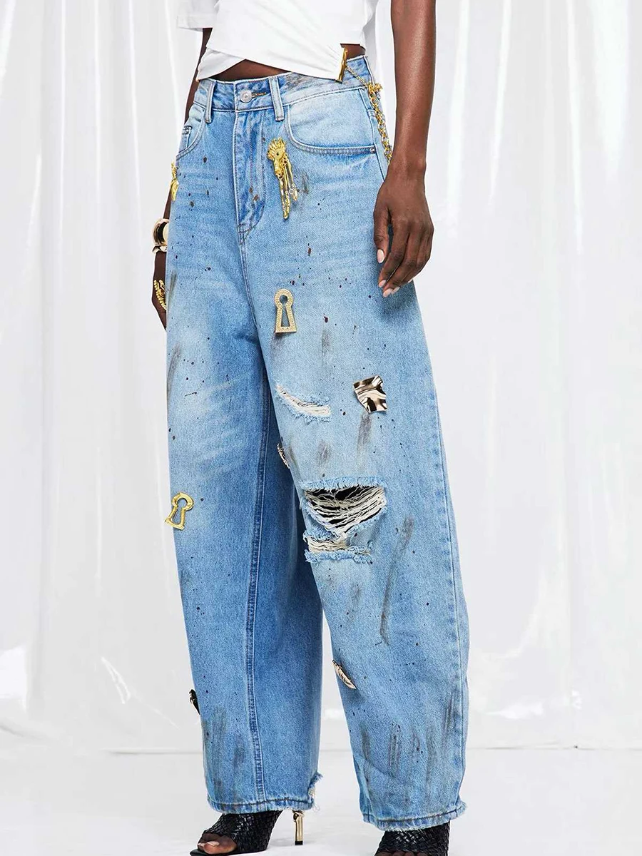TWOTWINSTYLE High Waist Wide Leg Jeans for Women Light Blue Washed Ripped Splatter Paint Metal Badge Decor Loose Denim Trousers