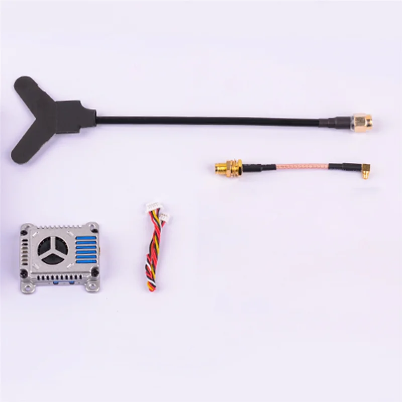 

BT-3.3G Максимальный аналоговый свет 3 Вт Компактный 7-дюймовый 9-дюймовый 13-дюймовый дрон-видеопередатчик Fpv