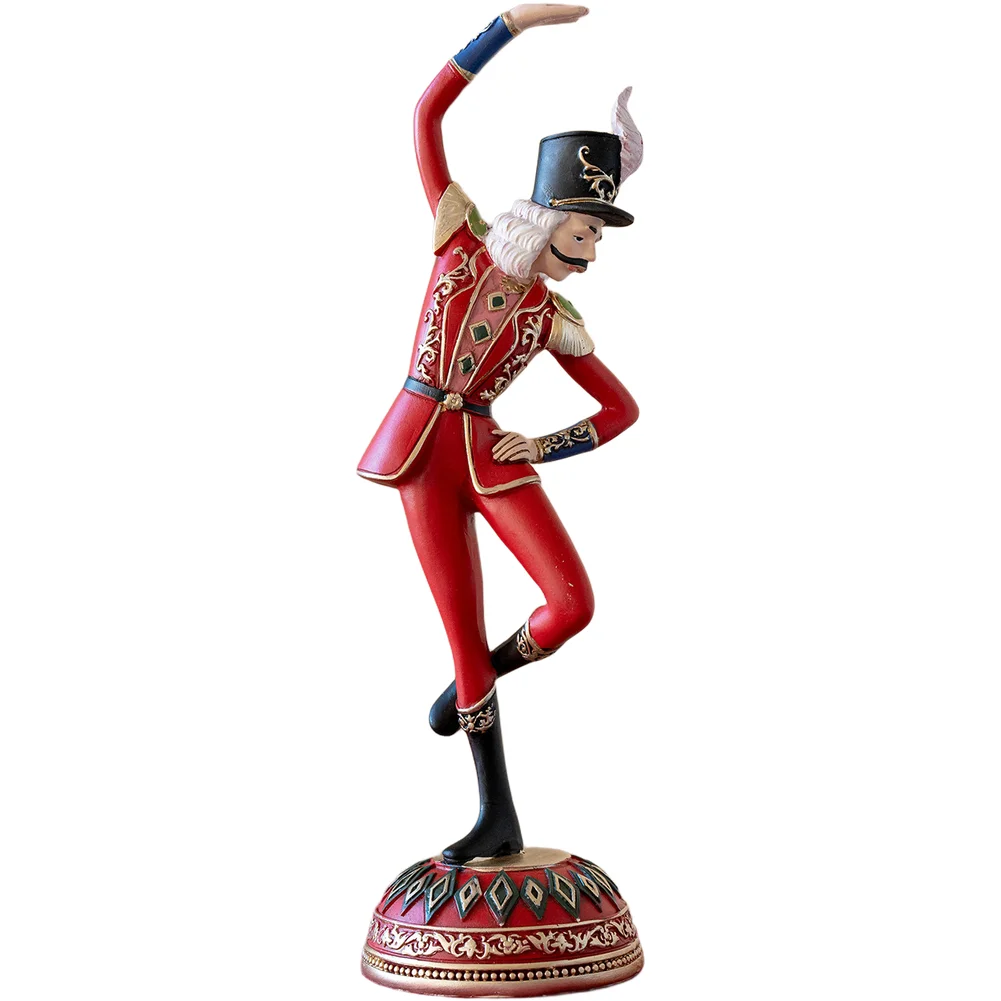 

Classic British Guard Resin Figurine for Holiday Display to Enhance Warm and Joyful Atmosphere in Living Spaces