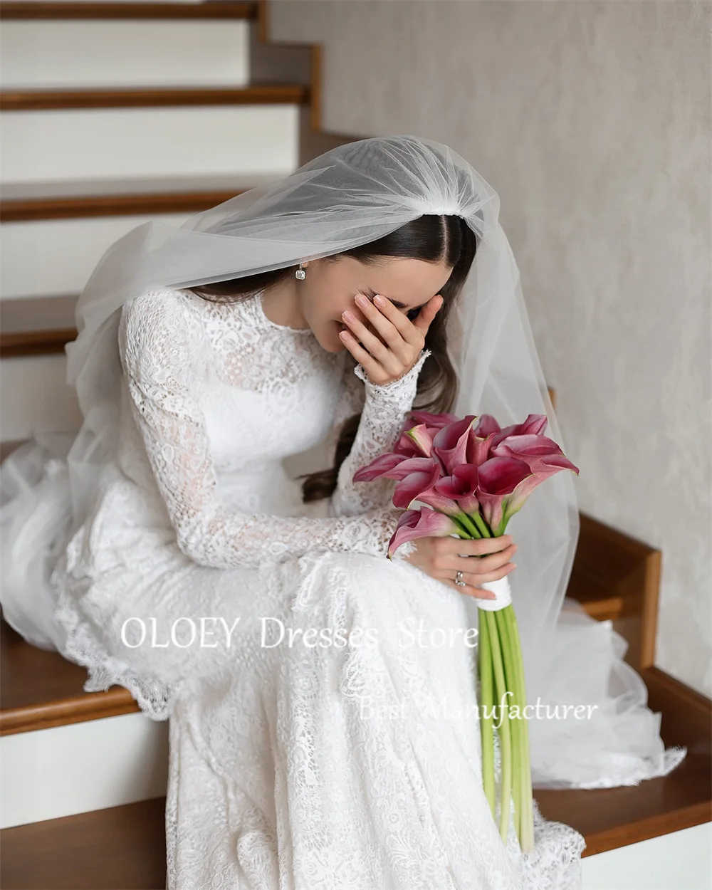 OLOEY Abito da sposa a sirena avorio modesto collo alto abito da sposa in pizzo di lusso maniche lunghe lunghezza pavimento realizzato su misura