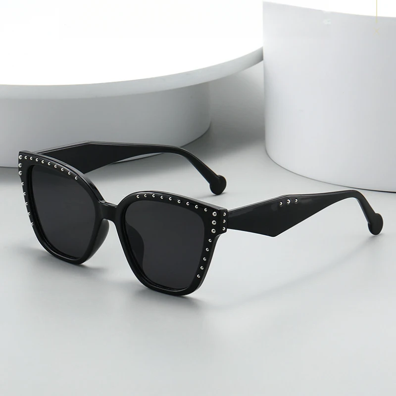 New Steampunk Sunglasses Women Cat Eye Styles With Flash Beads Rivets Tint Color Indoor UV400 Men Street Hip Hop Party Shades