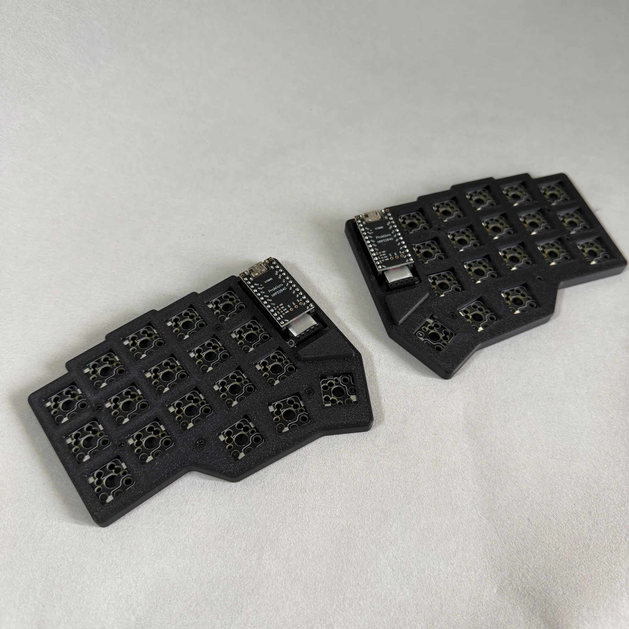 Corne Mini 36keys Split Keyboard Customization Bluetooth Choc V2 Low Profile Hot Swap 120mAh Zmk Gaming Office Split Keyboard