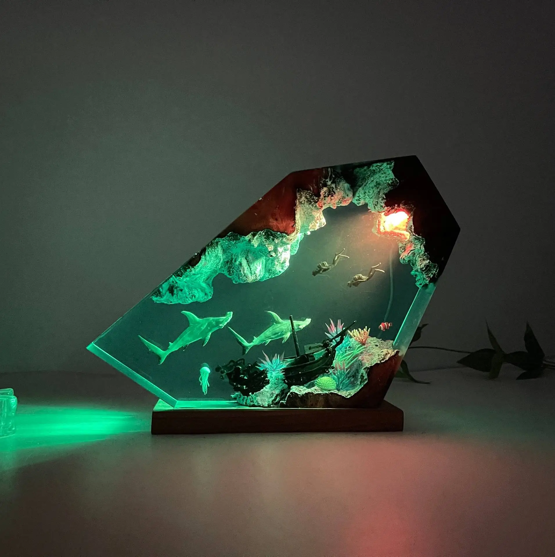 Creative Double Haired Shark Diver Epoxy Resin Wooden Lamp Home Decoration Lamp Special Birthday Gift