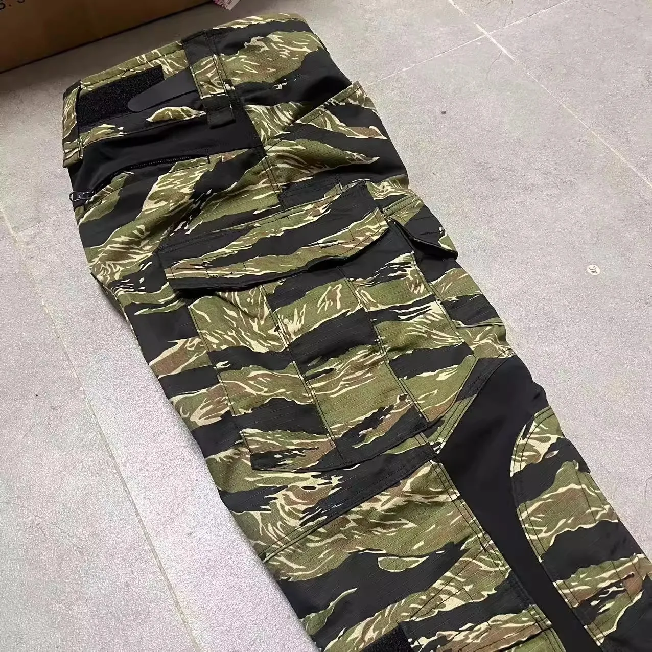 Tactical Tom Jungle Tiger Spotted G3 Frog Suit Vietnam War Tiger Spotted GEN3 Frog Suit Pants CAG Military Enthusiast Pants view 4