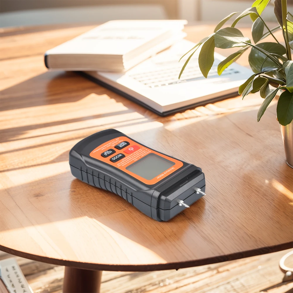 

Two Pins Wood Moisture Meter with Temperature Display Digital Wall Hygrometer Moisture Reader for Building Materials Wood Wall