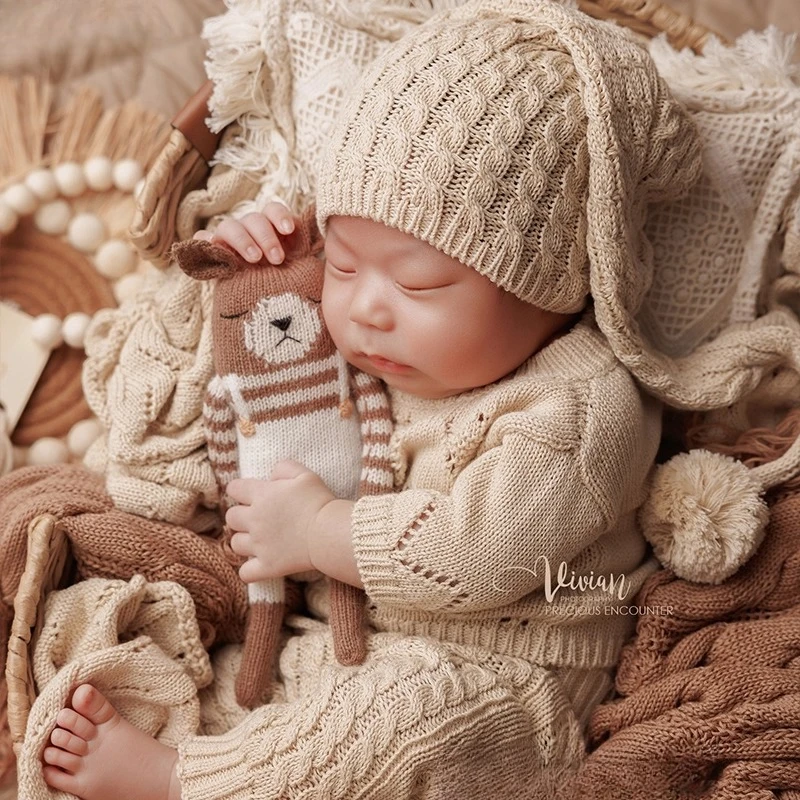 Puntelli per fotografia neonato Vestiti lavorati a maglia per bambini Tappetino rotondo Coperta con nappe nordiche Set di cestini in rattan per servizio fotografico in studio