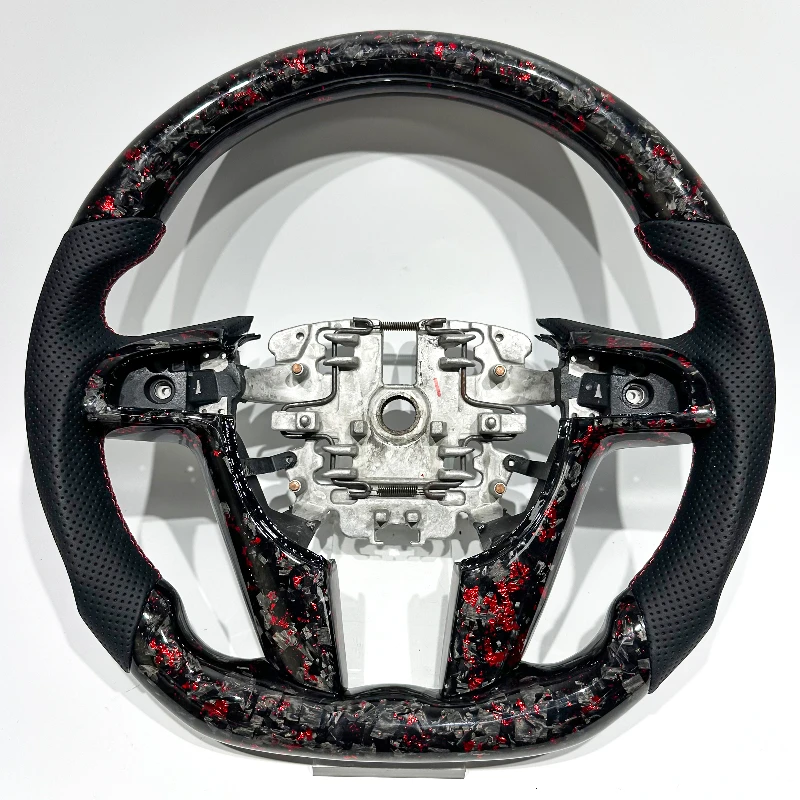 

Factory Direct Red White And Black Forged Carbon Fiber Suede Covered Perforated Leather Car Steering Wheel for Pontiac Holden G8