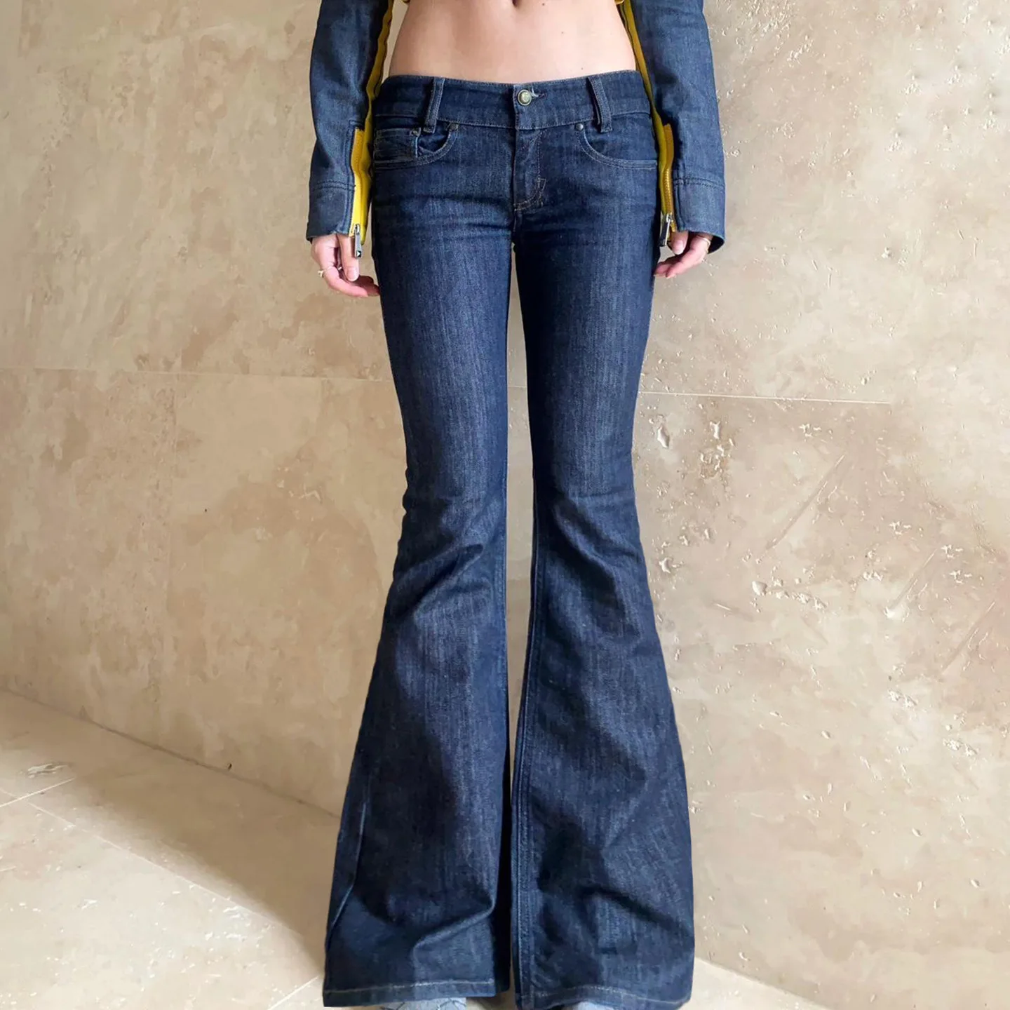 

European and American retro washed blue spice girls low-waisted jeans fashion Joker slim slim pants women's clothing.