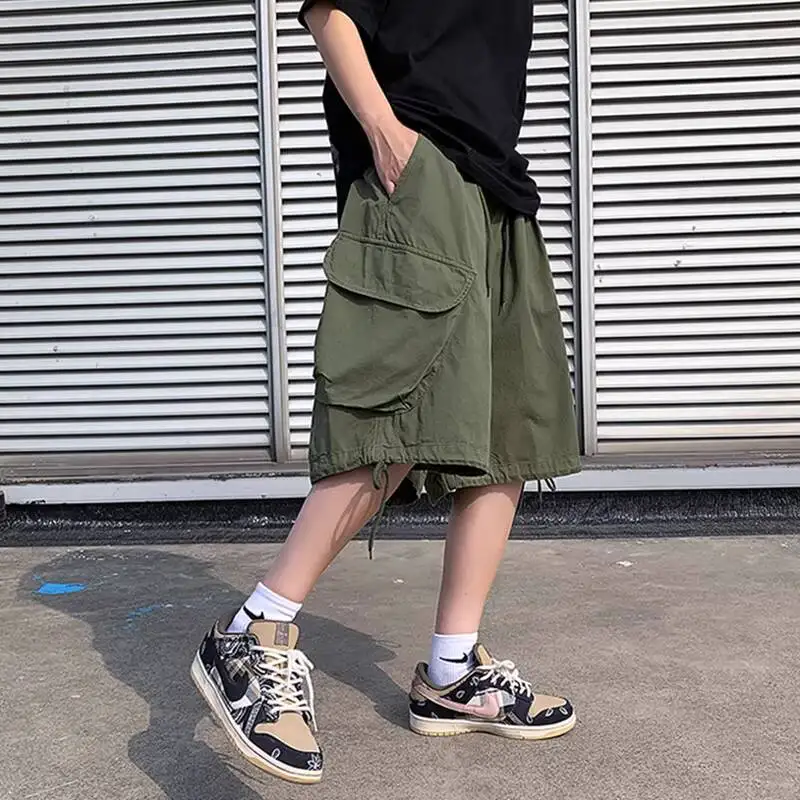 Man Casual Cropped Pants 2026 Summer Men's American Vintage Cargo Shorts Big Pockets Drawstring High Street Loose Wide Leg Pants - Image 4