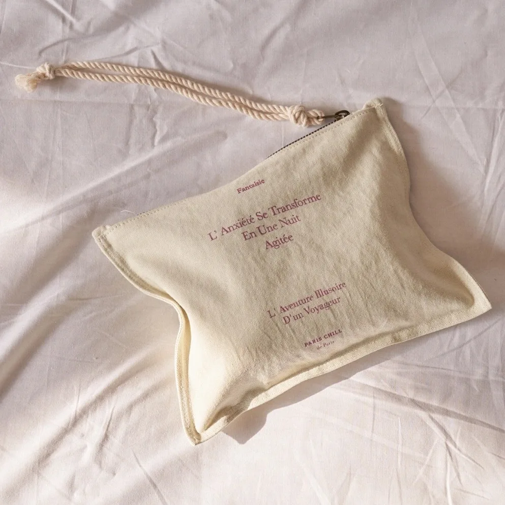 

Korean Sle Storage Bag Letter Print eup Bag Envelope ape Zipper Closure Daily Use Small Bag Soft Nylon Strap