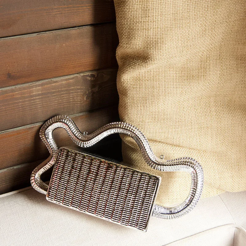 Unique Wave-Handle Box Clutch, Metallic Gold Weave Pattern Evening Bag, Fashionable Acrylic Box Purse for Party