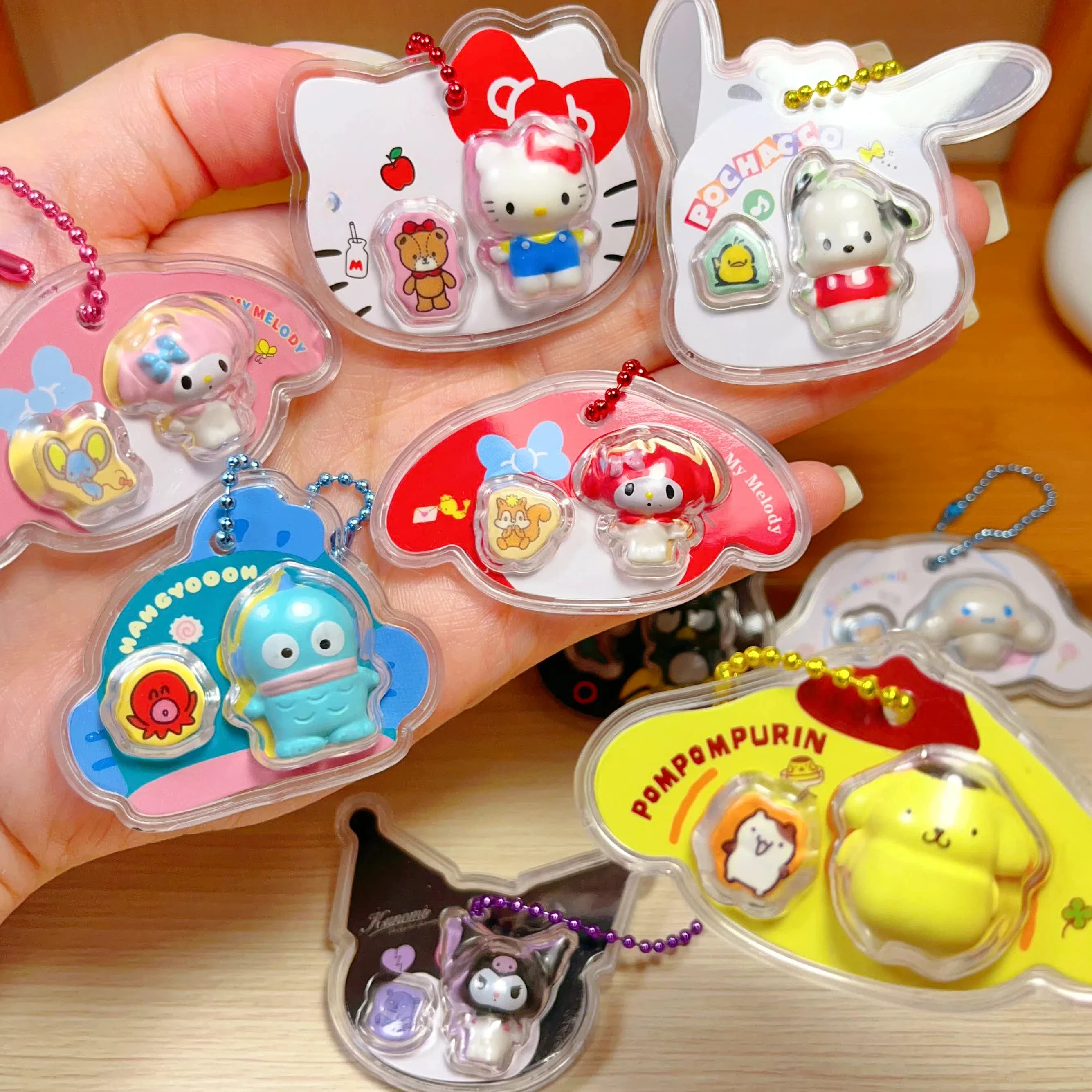 Neu auf Lager: Kt Cat Mini-Verpackungspuppe Blindbox, Niedliche Perlenketten-Taschenanhänger-Dekoration, Überraschungsgeschenke für Anime-Fans zum Festival
