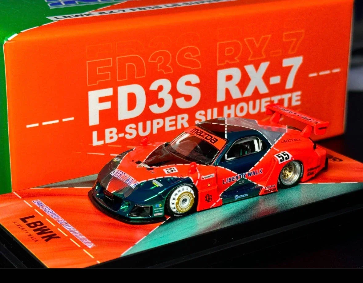 

Чейз! INNO 1:64 LBWK RX-7 FD3S LBSUPER силуэт Токио 2024 Чейз литая модель автомобиля