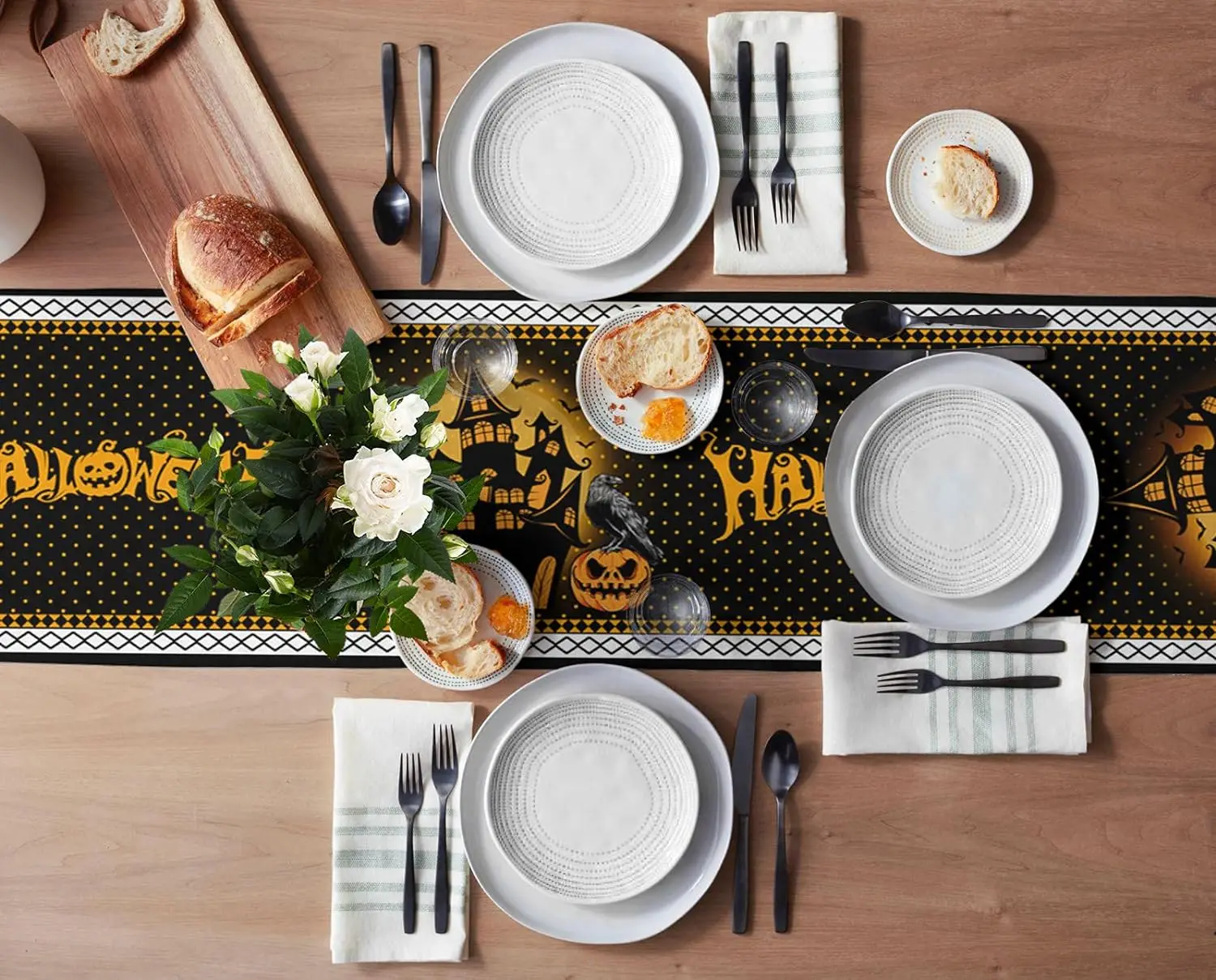 Halloween Castle Pumpkin Skull Linen Table Runner Holiday Party Decor Reusable Kitchen Dining Table Runner Halloween Decorations