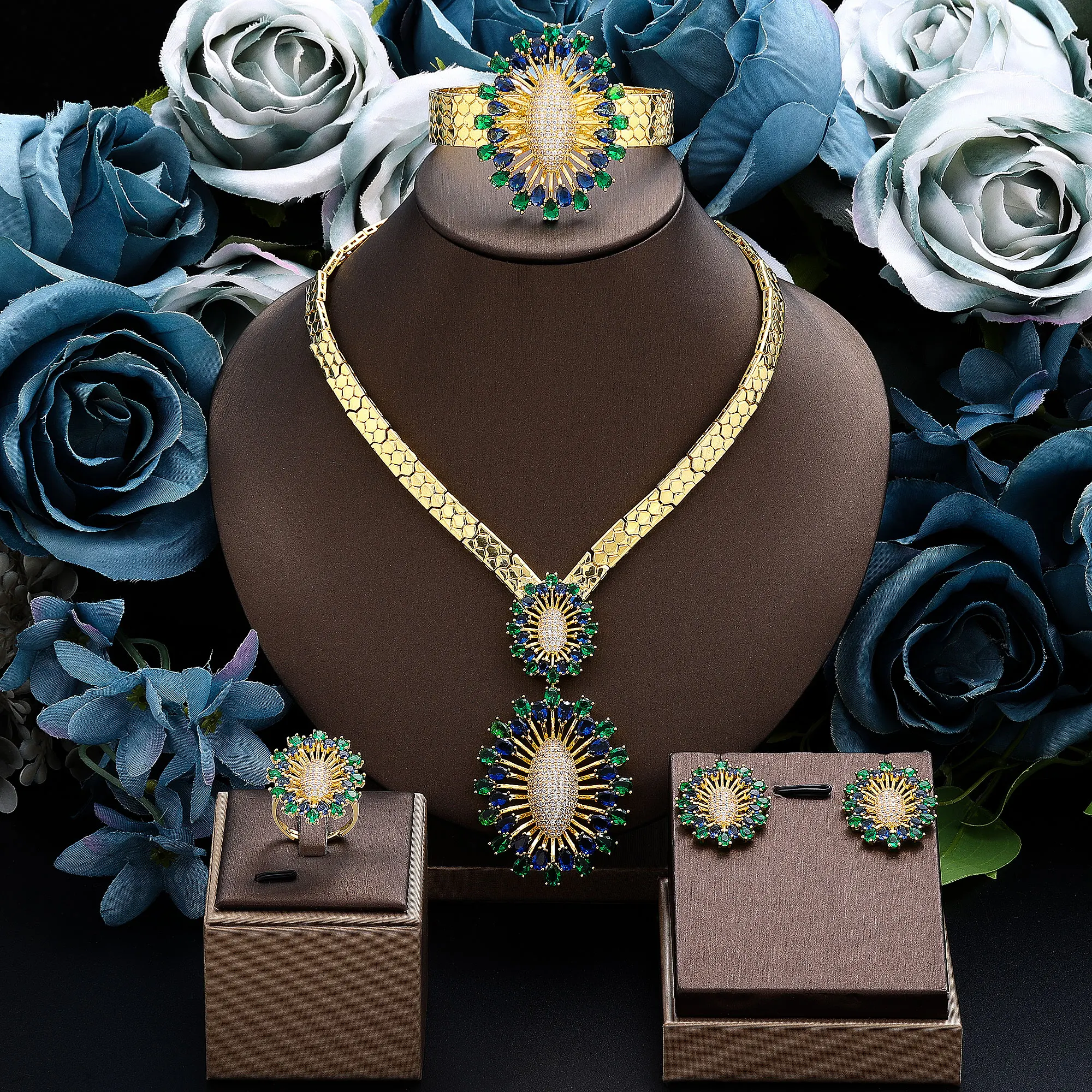 

2024 Red Green Zircon Jewelry Set Women Party Dubai Nigerian Bridal Wedding Jewelry Set Luxury Gold Plated 4 Pcs Necklace Set