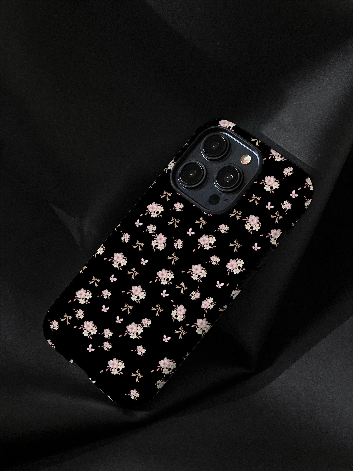 Flower iPhone 16 Promax Filing Round Edge 2-in-1 Phone Case, Cute and Unique, Creative Matte Fall Protection Case