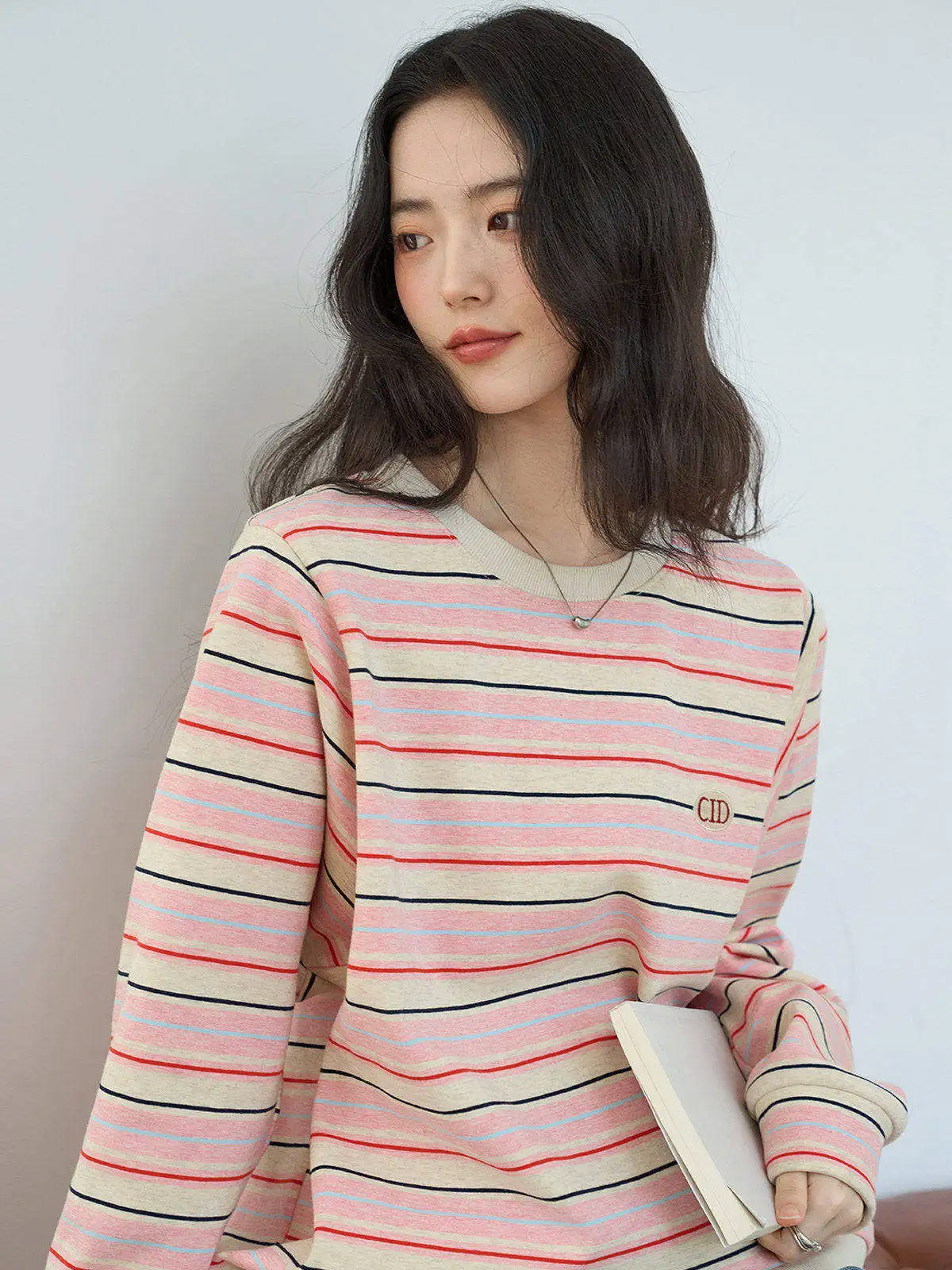 

MoZa Women's Oversized Fce Hoodie Long Sve round Ne Casual Sle Comfortable Slimming Effect Winter Inner Wear Top