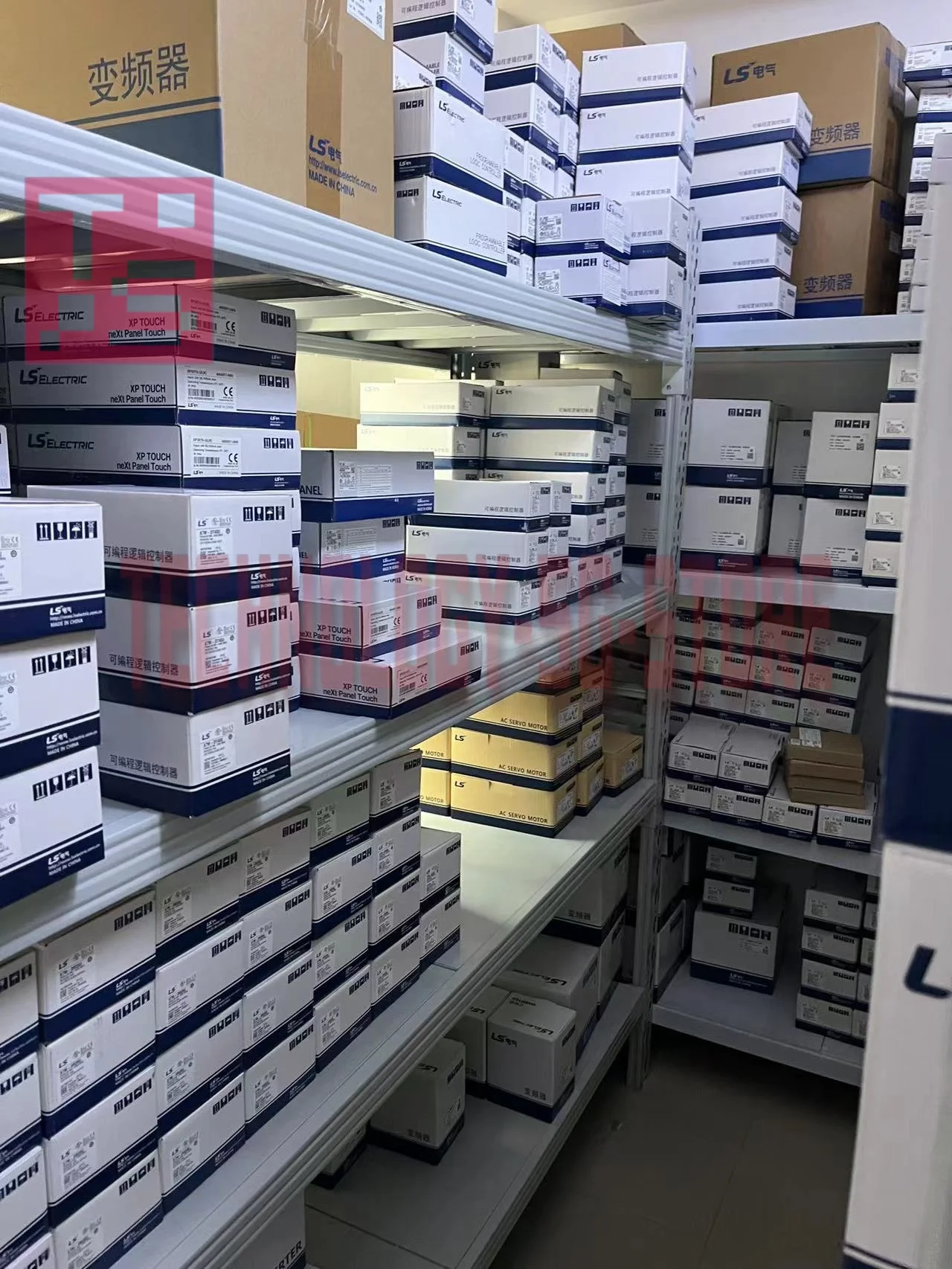 SV0055IS7-4NO อินเวอร์เตอร์ ใหม่ 100% ในกล่อง