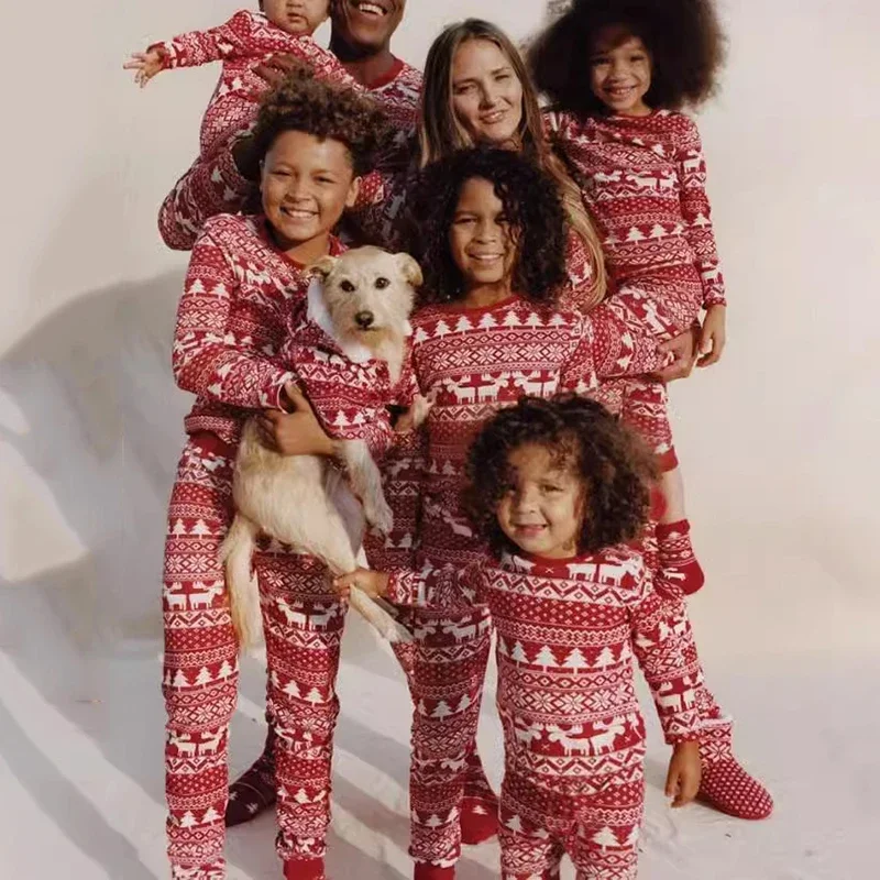 

Family Matching Outfits Christmas Pajamas Sets Elk Red Print Adult Dad Mother Daughter Sleepwear Baby Boys Girls Dog Clothes