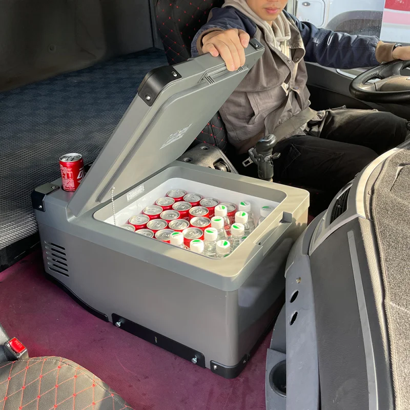 

High Quality 24V Car Refrigerator R134A 38 Liters Minus 18 Centigrade Truck Fridge Hot Selling