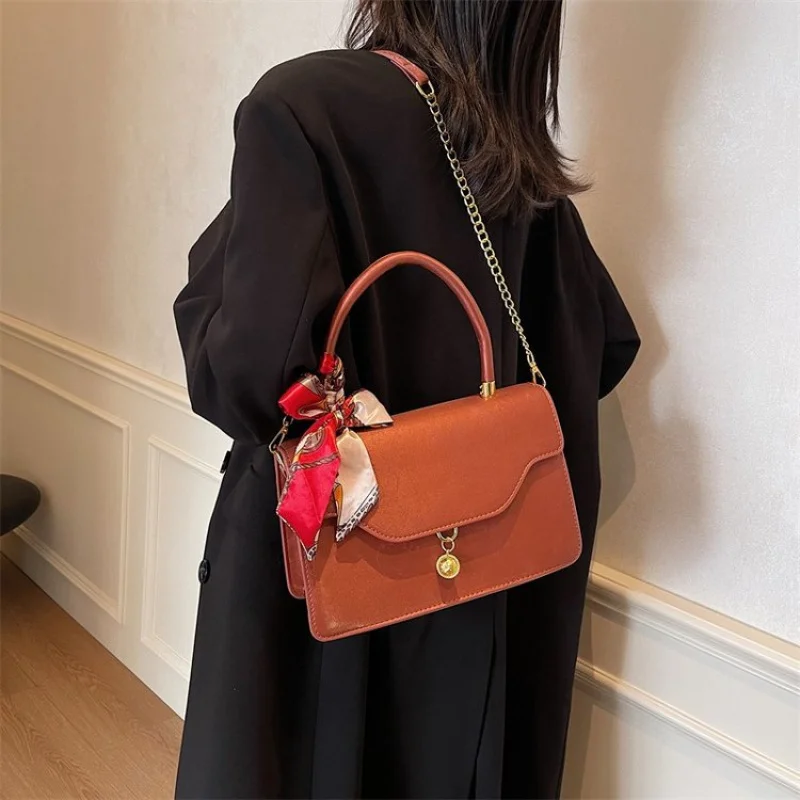 

Luxury Women's Simple Vintage Leather Shoulder Bag Trendy Commuter Elegant Ladies Casual Fashionable Handbag