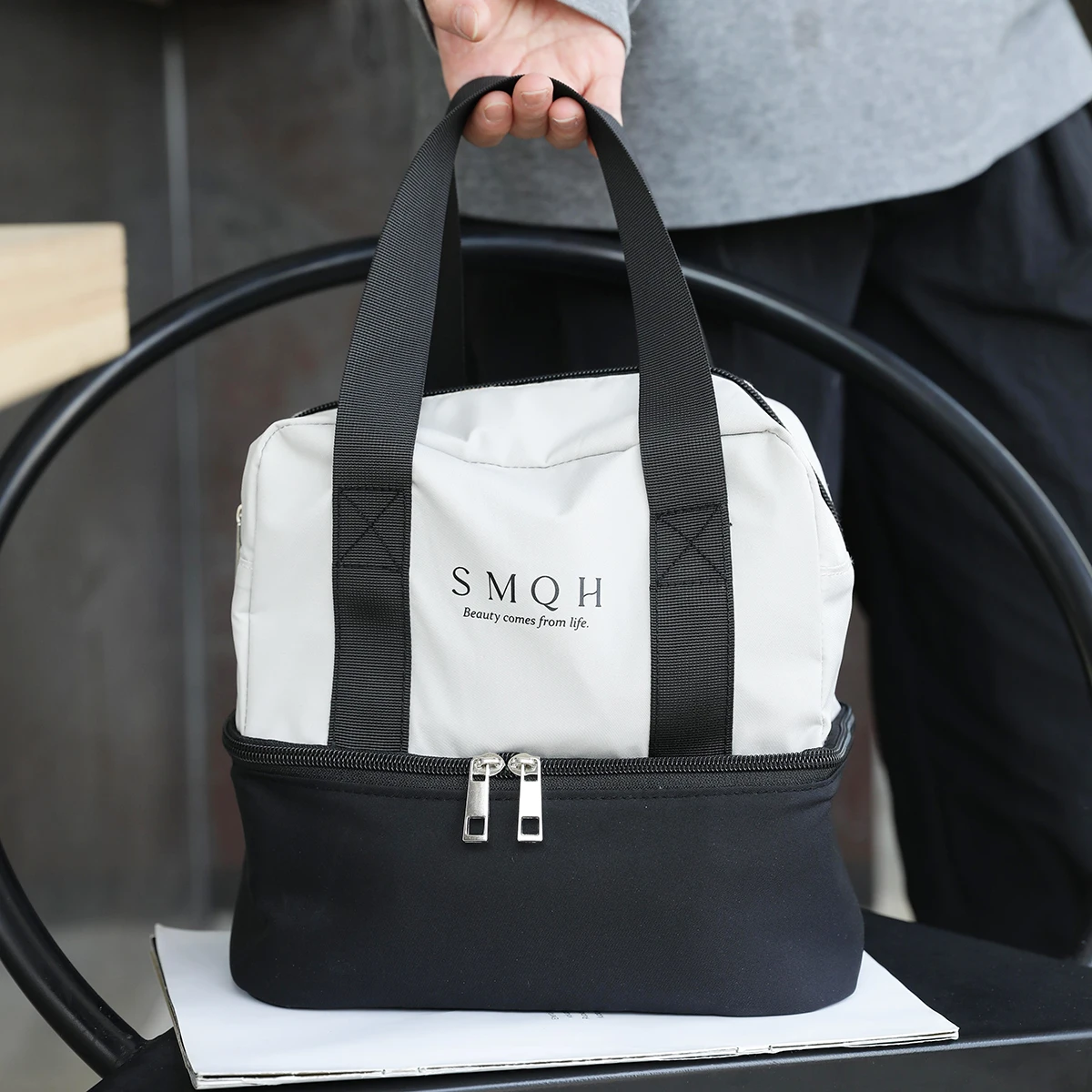 

Waterproof Lunch Bag with Large Capacity, Durable Thermal Lunch Tote for School Work, Portable Cooler Bag for Meal Prep