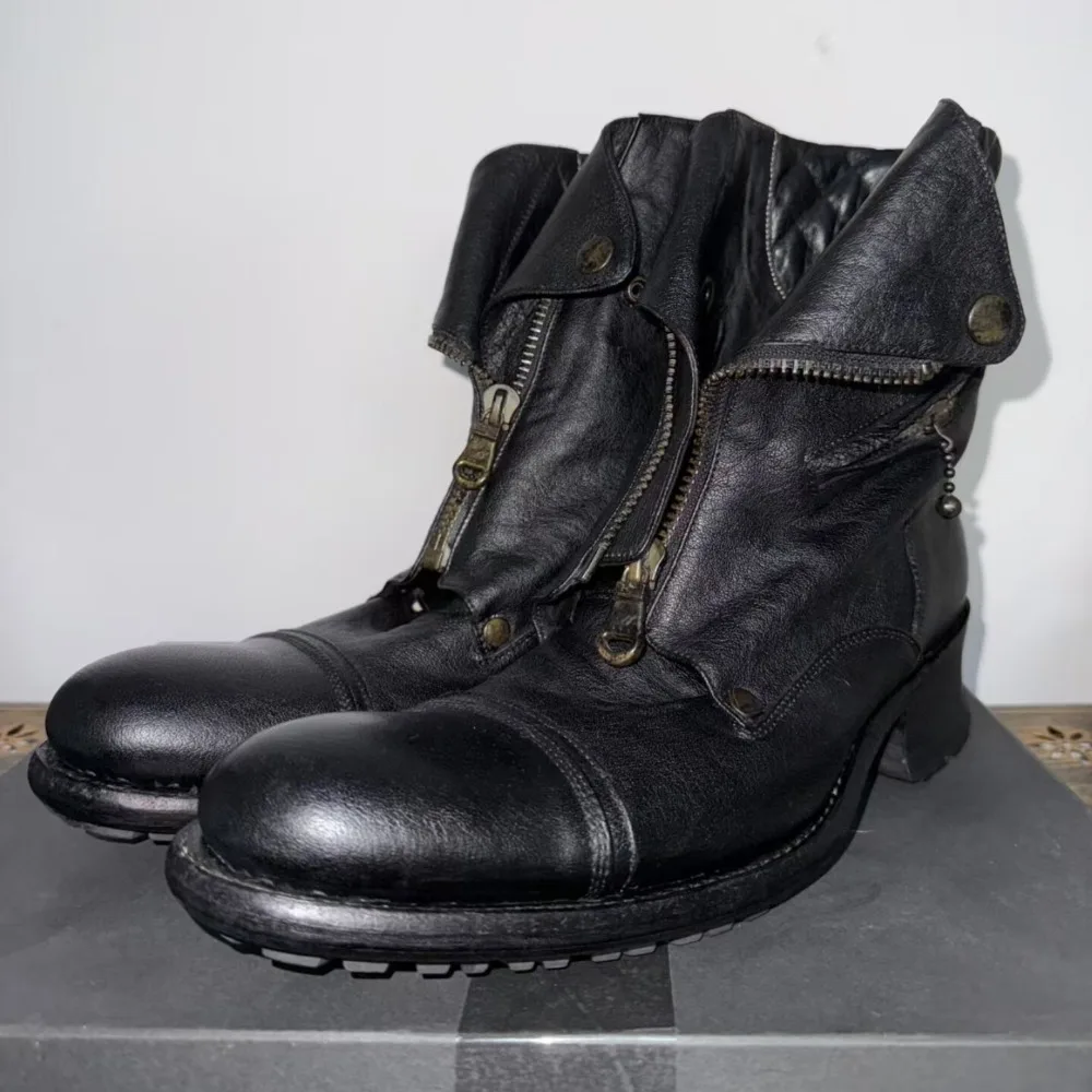 Botas de Motociclista de Cuero Negro Desgastado para Hombre, Altura Media, con Múltiples Cierres de Cremallera y Botones, Punta Redonda, Estilo Retro Punk, Western