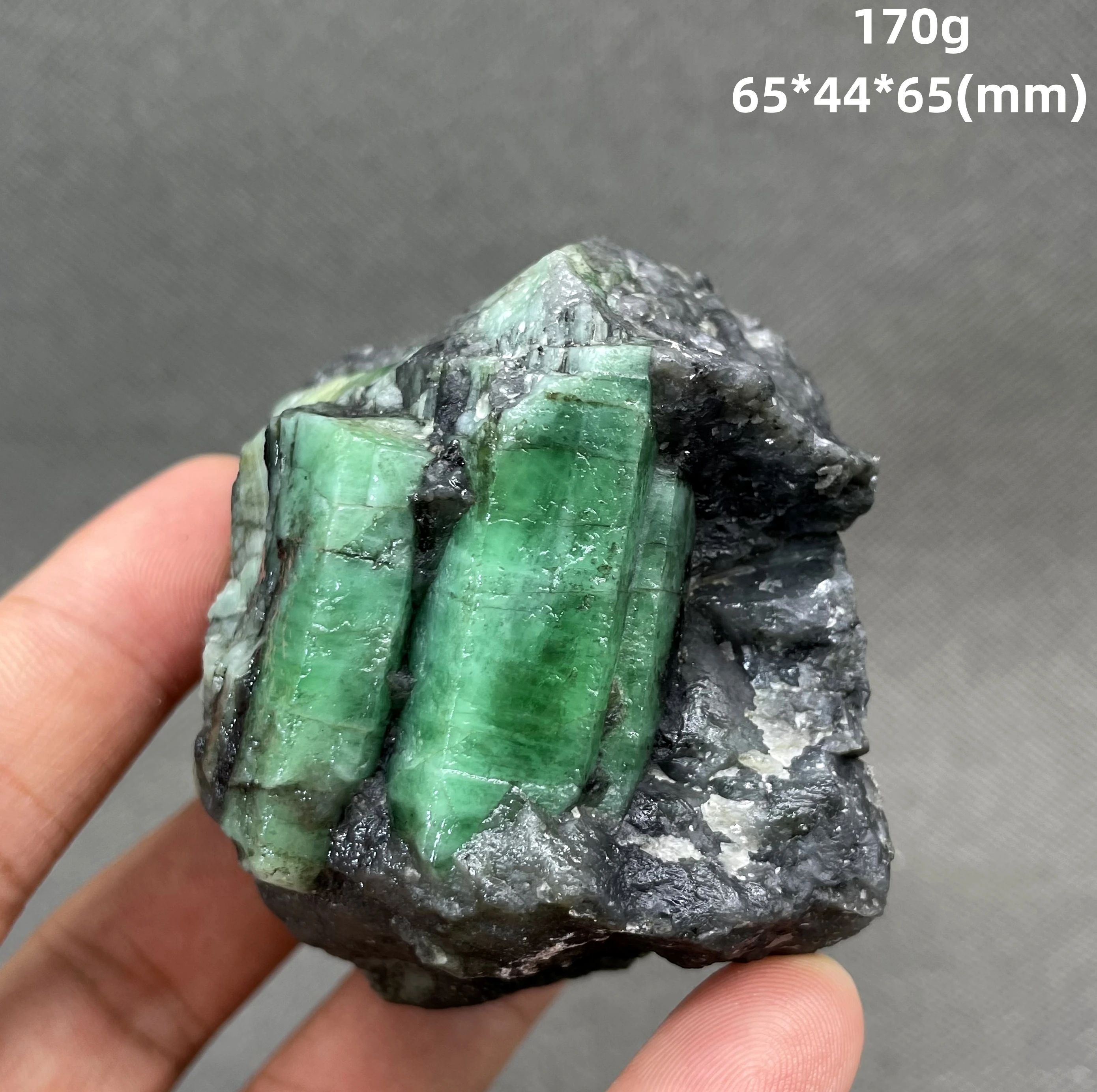 

New varie! 100% Natural Brazil green emerald mineral gem-grade crystal specimens stones and crystals