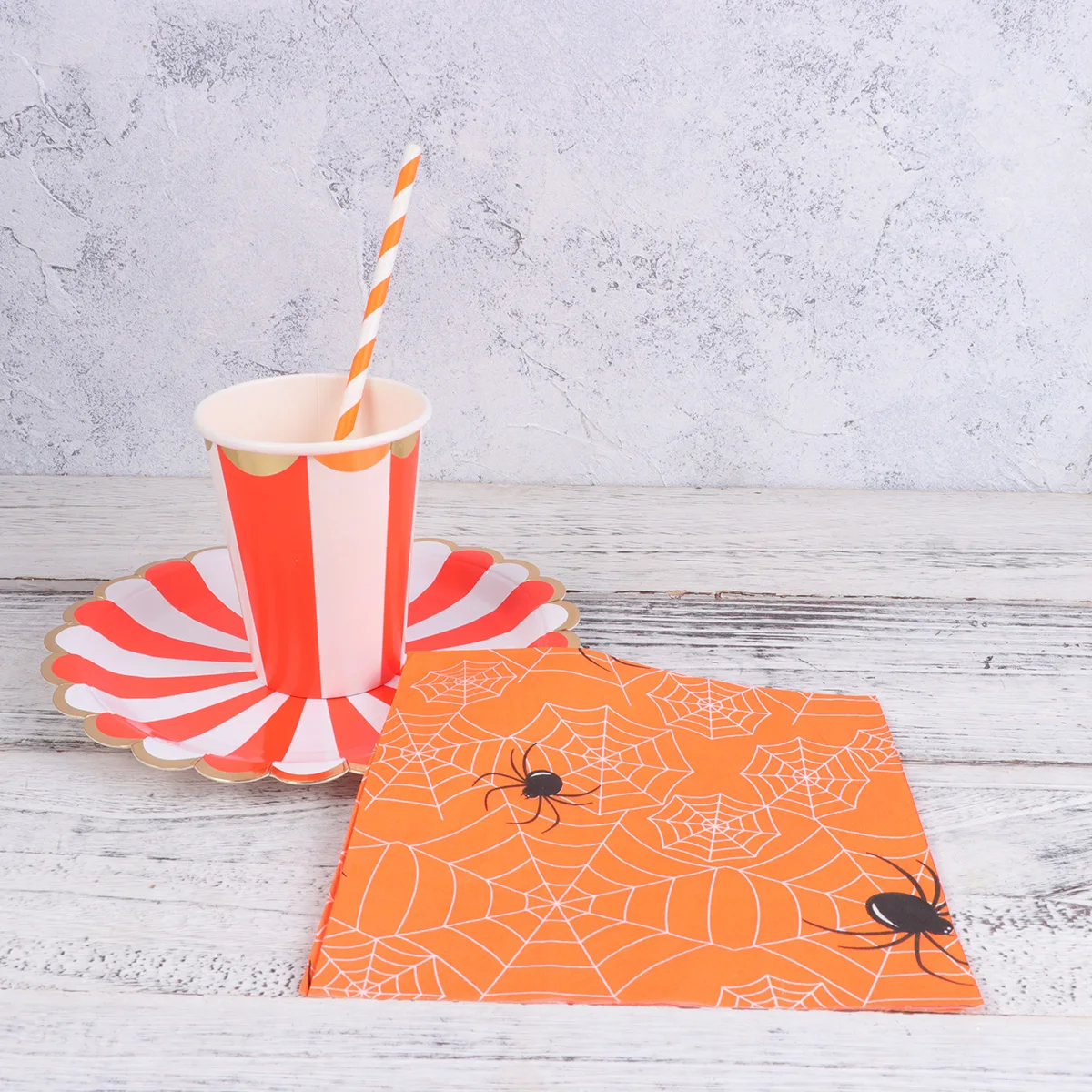 

20pcs Halloween Disposable Napkins Party Supplies Spider Pattern Food Safe Ink Stylish Design Bulk Everyday Tableware