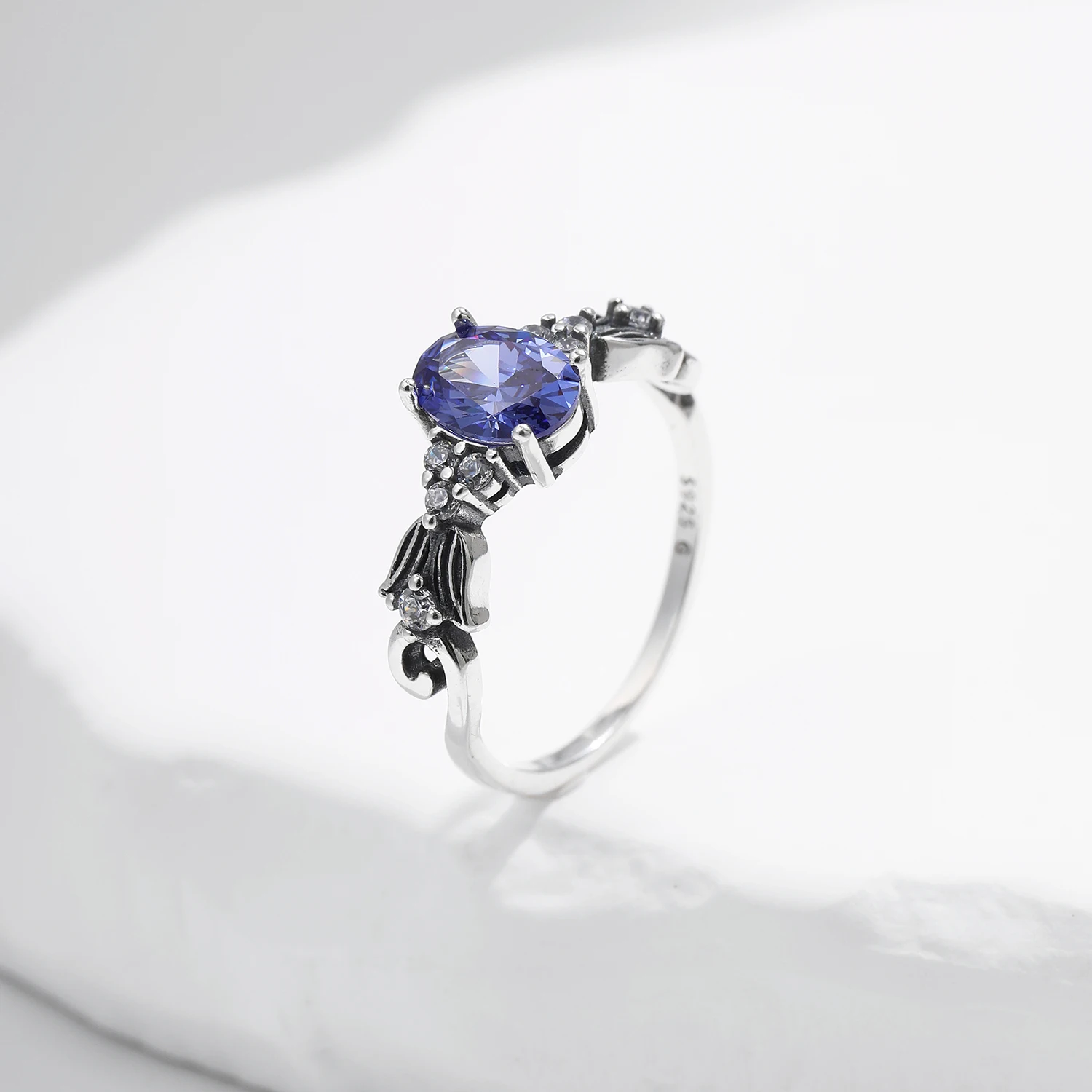 MODIAN 925 Sterling Silver Vintage Mermaid Tail Texture Rings Retro Tanzanite Color CZ Fashion Jewelry For Women And Girls