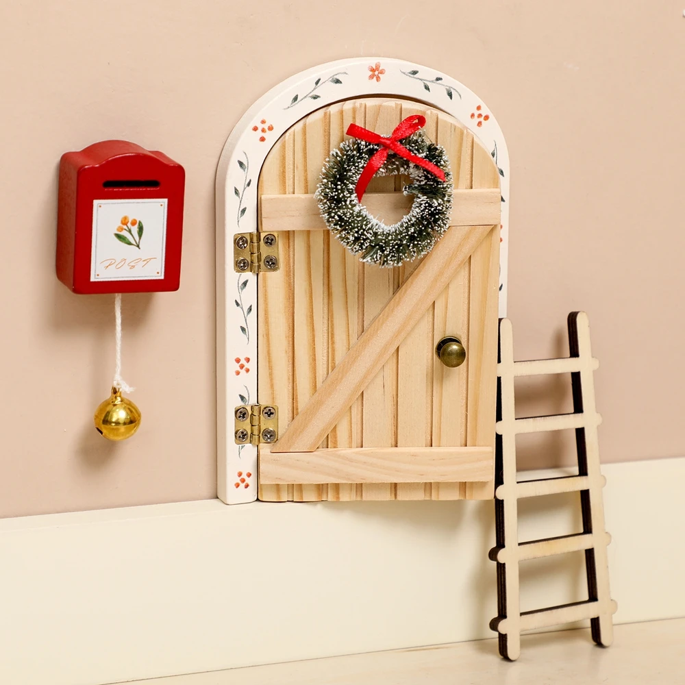 Cartoon Christmas Room Decoration Dollhouse Mini Home Decorations Wood Fairy Elf Door Fairy-tale-styl Decoration Craft Ornaments