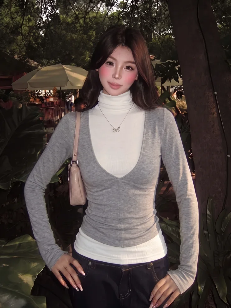Korean Style Long Sleeve T-Shirt Women's Autumn Winter Slim Fit Inner Wear High Collar Fake Two-Piece Top Not Repeating Design