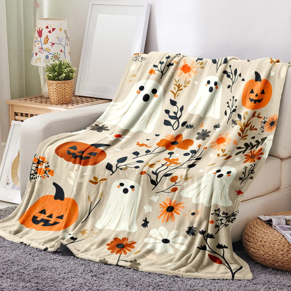 1PC Halloween Ghost and Pumpkin Floral Blanket — Made of soft plush flannel, lightweight and durable, ideal for upholstering sof