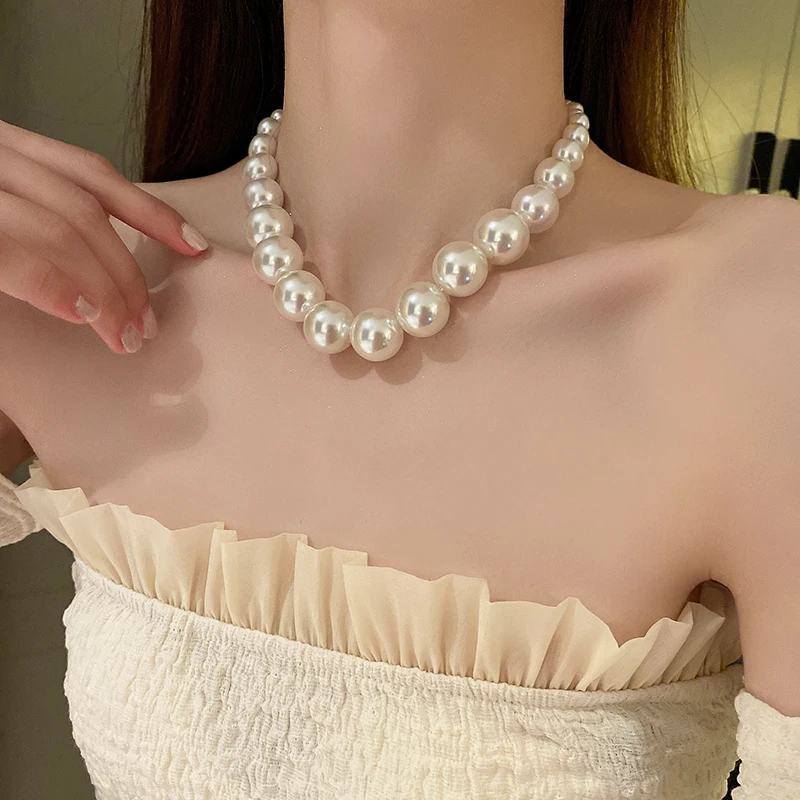 Vintage Gradient Size Pearl Necklace for Women New Design Temperament Collarbone Chain Fashion Necklace Women\'s Jewelry