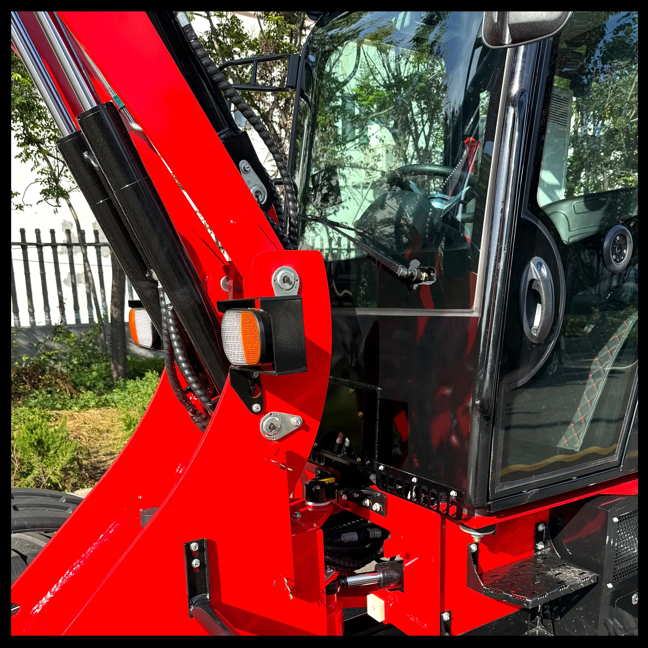 Compact Loader European Diesel Loader Yunnei Four-Cylinder Engine Mini Loader With A Max Load Of 1200kg Custom Mini Wheel Loader